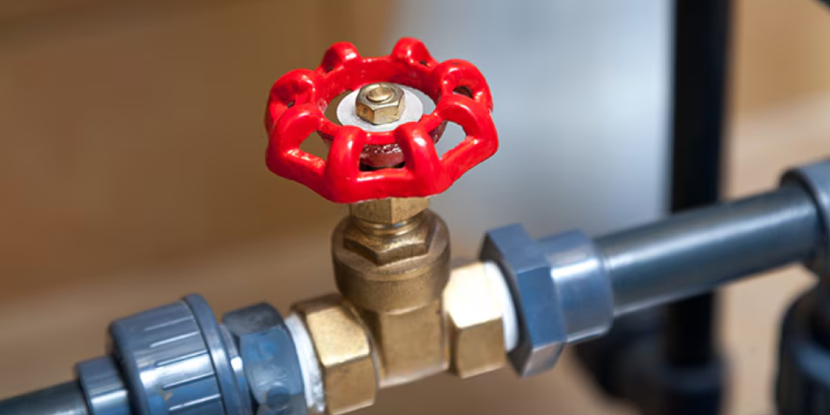 How to Turn Off the Main Water Valve